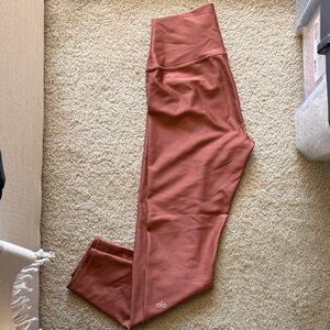ALO Yoga High-Waist airbrush Leggings size M 7/8 length inseam